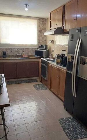 Casa para alugar com 200m², 3 quartos e 1 vaga Casa para alugar com 200m², 3 quartos e 1 vagaCozinha