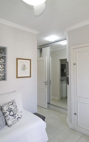 Casa à venda com 990m², 6 quartos e 8 vagasSuíte 4
