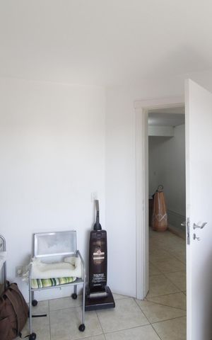Casa à venda com 990m², 6 quartos e 8 vagasQuarto de Serviço