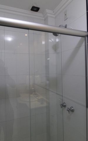Casa à venda com 990m², 6 quartos e 8 vagasBanheiro da Suíte 4