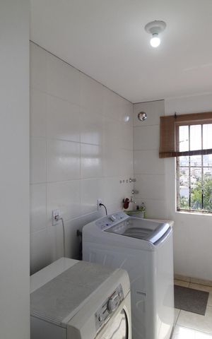 Casa à venda com 990m², 6 quartos e 8 vagasÁrea de Serviço