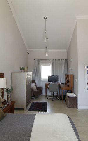 Casa à venda com 990m², 6 quartos e 8 vagasSuíte 3