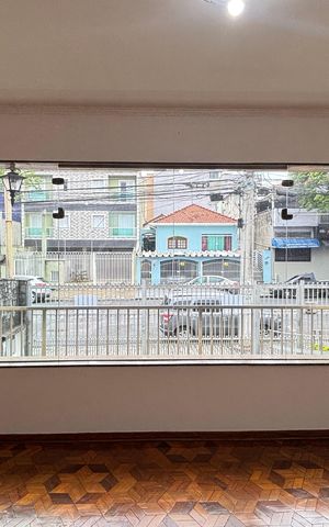 Casa para alugar com 375m², 3 quartos e 8 vagas Casa para alugar com 375m², 3 quartos e 8 vagasSala