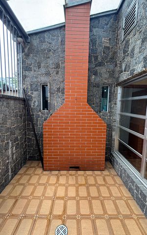 Casa para alugar com 375m², 3 quartos e 8 vagas Casa para alugar com 375m², 3 quartos e 8 vagasJardim de Inverno
