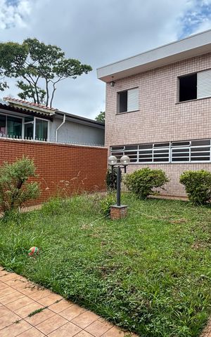 Casa para alugar com 375m², 3 quartos e 8 vagas Casa para alugar com 375m², 3 quartos e 8 vagasQuintal