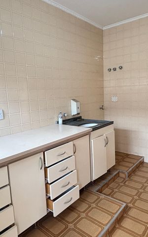 Casa para alugar com 375m², 3 quartos e 8 vagas Casa para alugar com 375m², 3 quartos e 8 vagasÁrea de Serviço