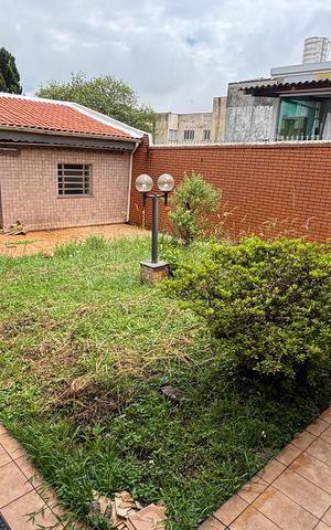 Casa para alugar com 375m², 3 quartos e 8 vagas Casa para alugar com 375m², 3 quartos e 8 vagasQuintal