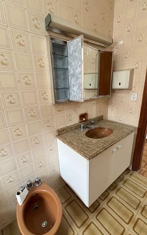 Casa para alugar com 375m², 3 quartos e 8 vagas Casa para alugar com 375m², 3 quartos e 8 vagasBanheiro