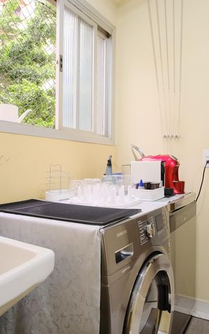 Apartamento à venda com 78m², 4 quartos e 2 vagasÁrea de Serviço
