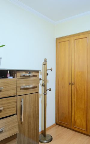 Apartamento à venda com 78m², 4 quartos e 2 vagasQuarto 2