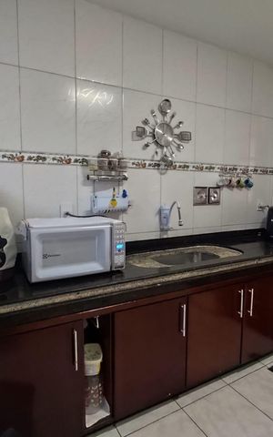 Casa à venda com 204m², 2 quartos e 2 vagas