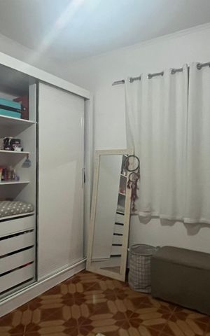 Casa à venda com 260m², 4 quartos e 3 vagas