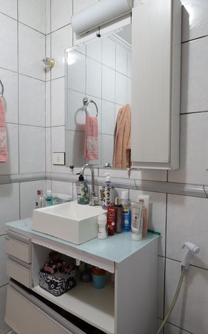 Apartamento à venda com 73m², 2 quartos e 1 vagaBanheiro
