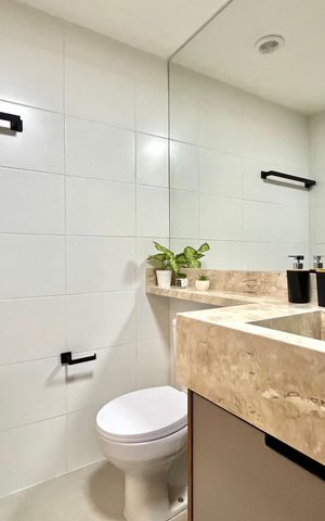 Studio para alugar com 25m², 1 quarto e sem vaga Studio para alugar com 25m², 1 quarto e sem vagaBanheiro Social