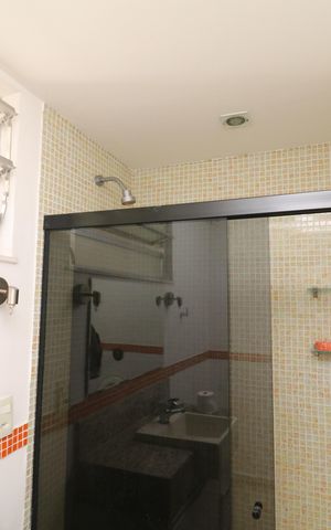Apartamento para alugar com 288m², 4 quartos e 2 vagasBanheiro Social
