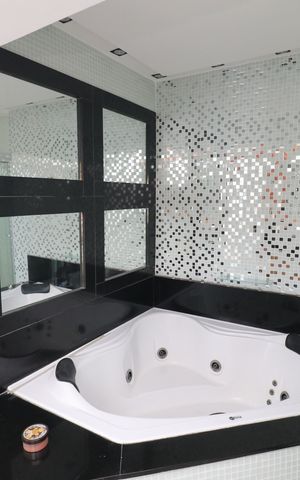 Apartamento para alugar com 288m², 4 quartos e 2 vagasBanheiro da Suíte