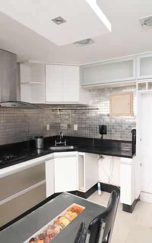 Apartamento para alugar com 288m², 4 quartos e 2 vagasCozinha