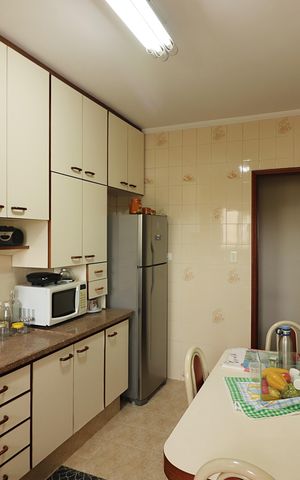 Apartamento à venda com 62m², 2 quartos e 1 vagaCozinha 