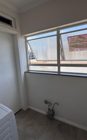 Apartamento à venda com 96m², 3 quartos e 3 vagas Apartamento à venda com 96m², 3 quartos e 3 vagasÁrea de Serviço