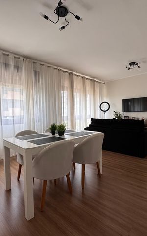Apartamento à venda com 96m², 3 quartos e 3 vagas Apartamento à venda com 96m², 3 quartos e 3 vagasSala