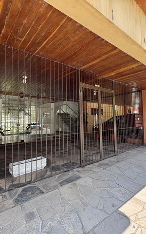 Apartamento à venda com 96m², 3 quartos e 3 vagas Apartamento à venda com 96m², 3 quartos e 3 vagasFachada