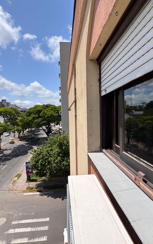 Apartamento à venda com 96m², 3 quartos e 3 vagas Apartamento à venda com 96m², 3 quartos e 3 vagasPlaca