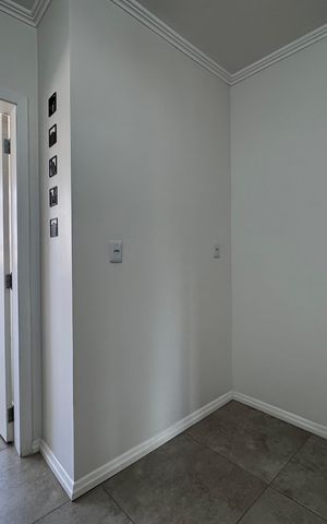 Apartamento à venda com 96m², 3 quartos e 3 vagas Apartamento à venda com 96m², 3 quartos e 3 vagasCozinha