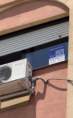 Apartamento à venda com 96m², 3 quartos e 3 vagas Apartamento à venda com 96m², 3 quartos e 3 vagasPlaca