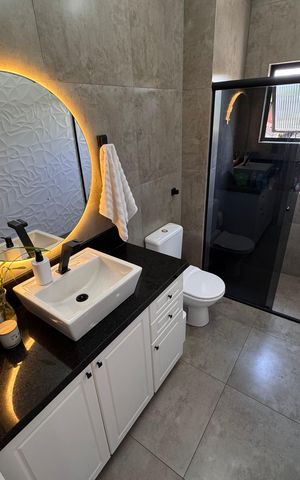 Apartamento à venda com 96m², 3 quartos e 3 vagas Apartamento à venda com 96m², 3 quartos e 3 vagasBanheiro