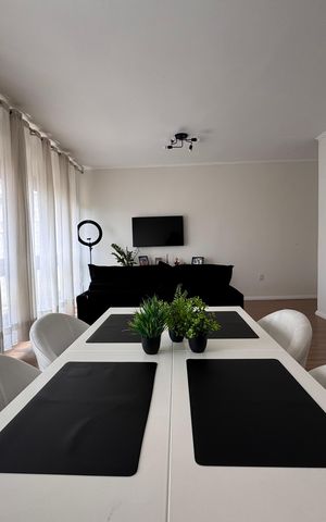 Apartamento à venda com 96m², 3 quartos e 3 vagas Apartamento à venda com 96m², 3 quartos e 3 vagasSala