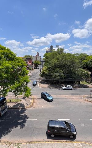 Apartamento à venda com 96m², 3 quartos e 3 vagas Apartamento à venda com 96m², 3 quartos e 3 vagasVista da Cozinha