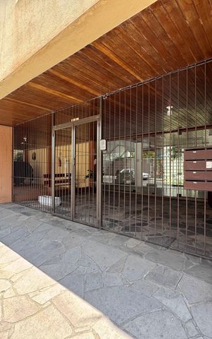 Apartamento à venda com 96m², 3 quartos e 3 vagas Apartamento à venda com 96m², 3 quartos e 3 vagasFachada