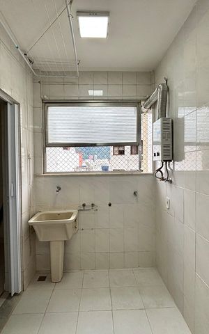 Apartamento para alugar com 115m², 3 quartos e 1 vagaÁrea de serviço