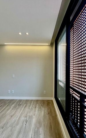 Casa de condomínio à venda com 158m², 3 quartos e 2 vagas Casa de condomínio à venda com 158m², 3 quartos e 2 vagasSuíte