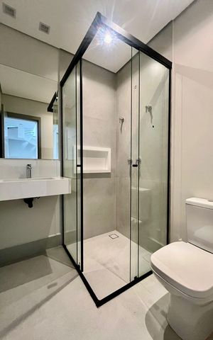 Casa de condomínio à venda com 158m², 3 quartos e 2 vagas Casa de condomínio à venda com 158m², 3 quartos e 2 vagasBanheiro