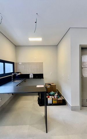 Casa de condomínio à venda com 158m², 4 quartos e 2 vagas Casa de condomínio à venda com 158m², 4 quartos e 2 vagasCozinha