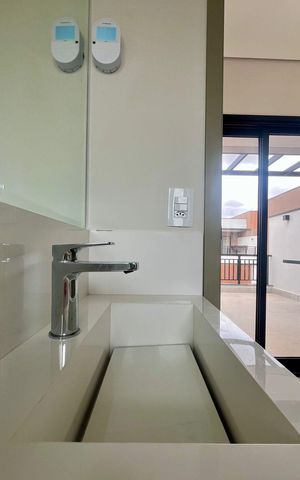 Casa de condomínio à venda com 158m², 4 quartos e 2 vagas Casa de condomínio à venda com 158m², 4 quartos e 2 vagasBanheiro da Cobertura