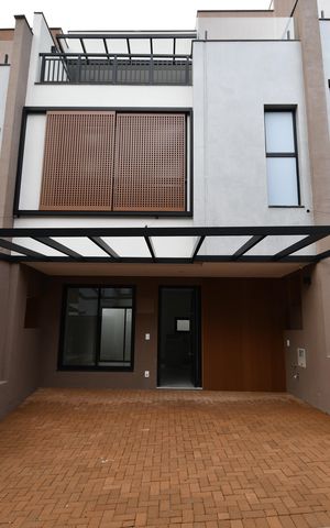 Casa de condomínio à venda com 158m², 3 quartos e 2 vagasFachada