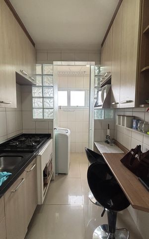 Apartamento à venda com 75m², 3 quartos e 2 vagasCozinha