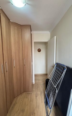 Apartamento à venda com 75m², 3 quartos e 2 vagasQuarto 2