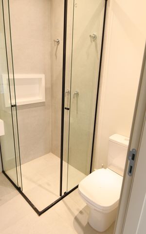 Casa de condomínio à venda com 158m², 3 quartos e 2 vagasBanheiro Social