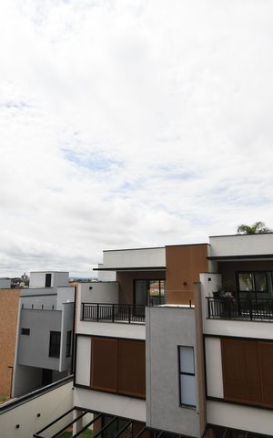 Casa de condomínio à venda com 158m², 3 quartos e 2 vagasVaranda - Vista