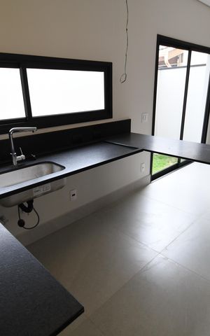 Casa de condomínio à venda com 158m², 3 quartos e 2 vagasCozinha