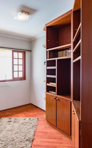 Casa para alugar com 200m², 3 quartos e 4 vagas Casa para alugar com 200m², 3 quartos e 4 vagasQuarto 3