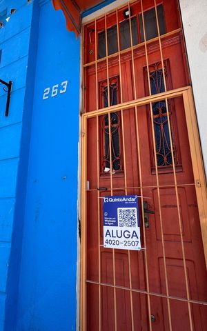 Casa para alugar com 90m², 2 quartos e sem vaga Casa para alugar com 90m², 2 quartos e sem vagaFachada