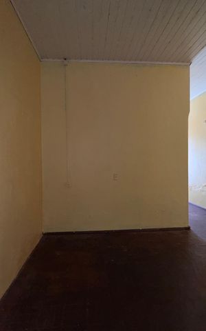 Casa para alugar com 90m², 2 quartos e sem vaga Casa para alugar com 90m², 2 quartos e sem vagaSala