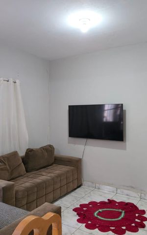 Casa à venda com 79m², 2 quartos e 8 vagas Casa à venda com 79m², 2 quartos e 8 vagasSala
