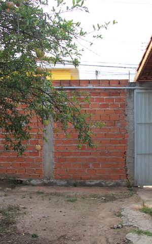 Casa à venda com 79m², 2 quartos e 8 vagasQuintal 