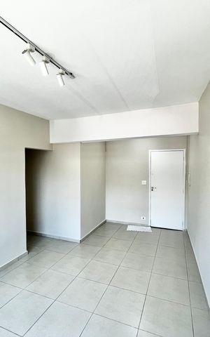Apartamento para alugar com 68m², 2 quartos e sem vagaSala