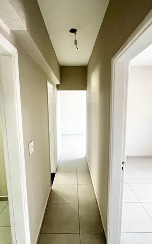 Apartamento para alugar com 68m², 2 quartos e sem vagaCorredor